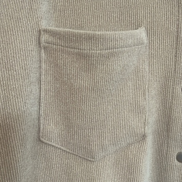 Tan corduroy jacket with snap buttons and front pockets. Size small. - Picture 5 of 10